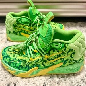 PUMA LAMELO MB.03 La France RARE Green/Yellow Basketball Sneakers Youth Size 7